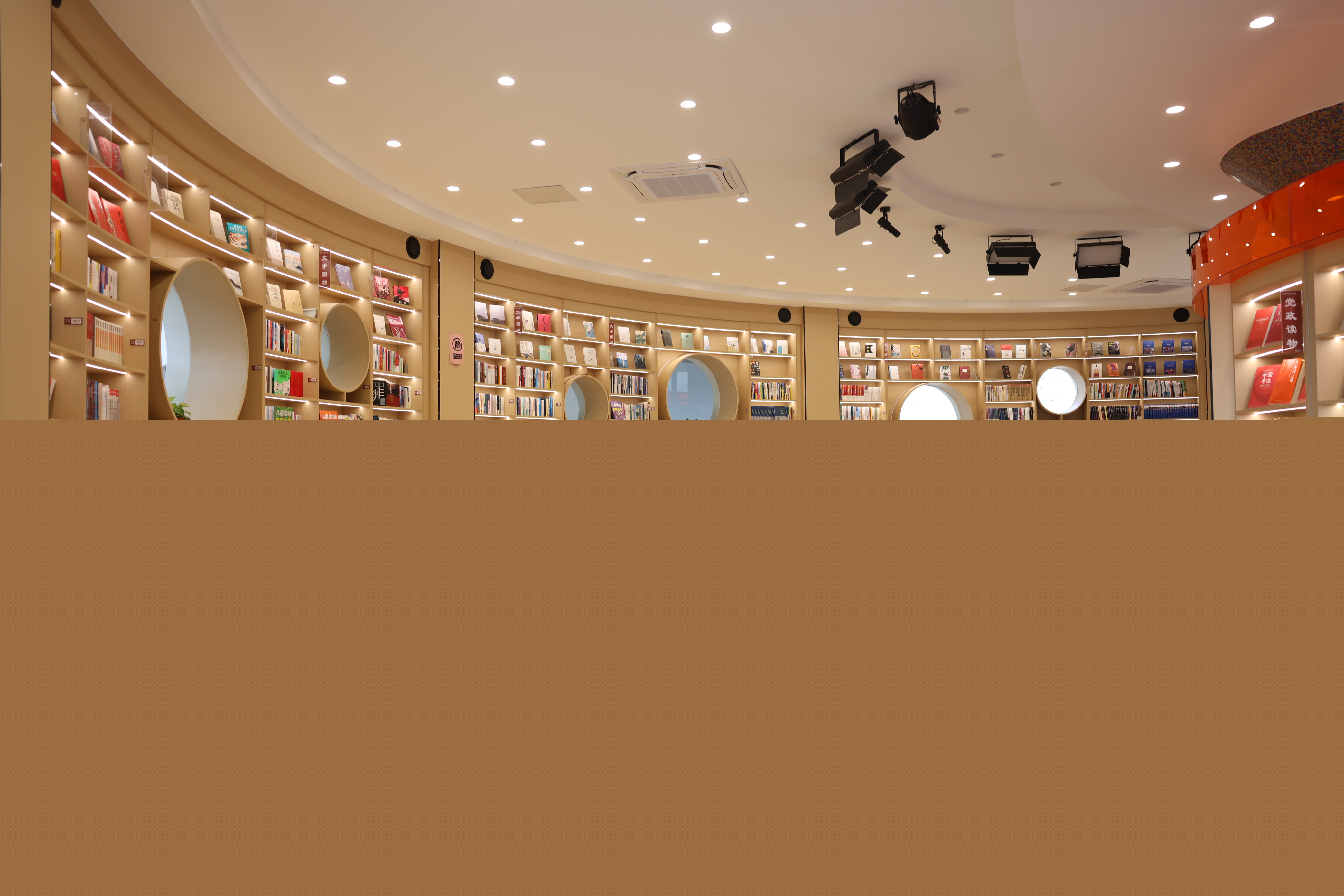 全國榮譽(yù)！華錫人的&ldquo;寶藏書屋&rdquo;藏不住了~